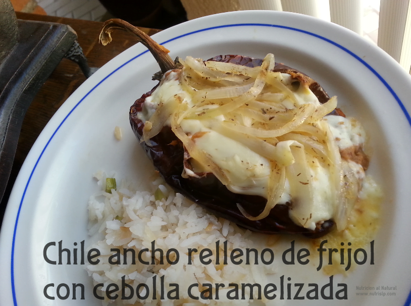 chiles anchos rellenos